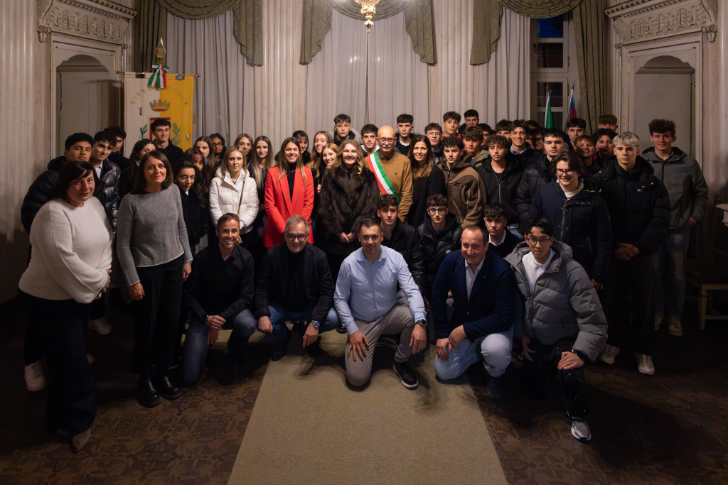 L’Amministrazione comunale insieme ai giovani buschesi nati nel 2007